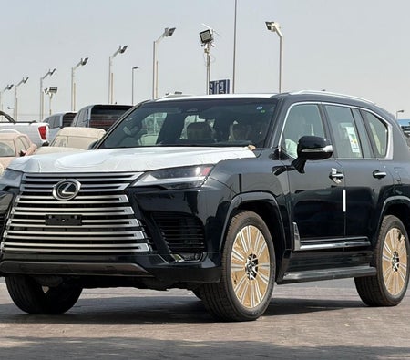 Lexus LX600  2026, photo 1 of 4