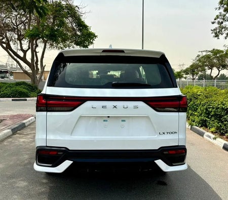 Lexus LX 700h 2025, photo 3 of 4