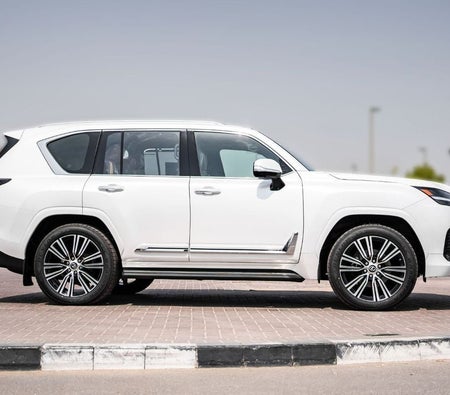 Lexus LX 700h 2026, photo 2 of 4
