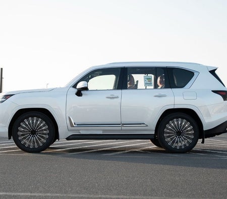 Lexus LX 700h 2026, photo 3 of 4