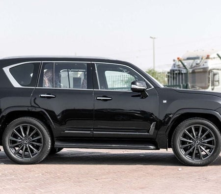 Lexus LX 700h 2026, photo 2 of 4