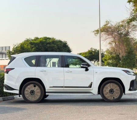 Lexus LX 700h  2026, photo 4 of 4