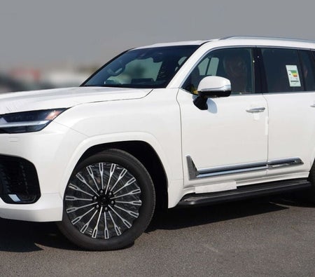 Lexus LX 700h 2026, photo 1 of 4