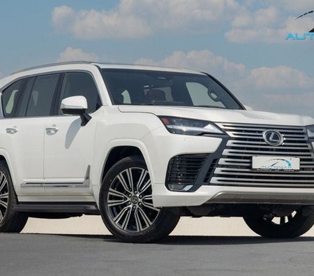 Белый Lexus LX 700h 2026 Белый Lexus LX 700h 2026