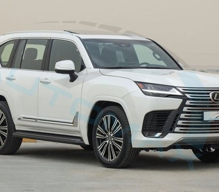 Белый Lexus LX 700h 2026 Белый Lexus LX 700h 2026