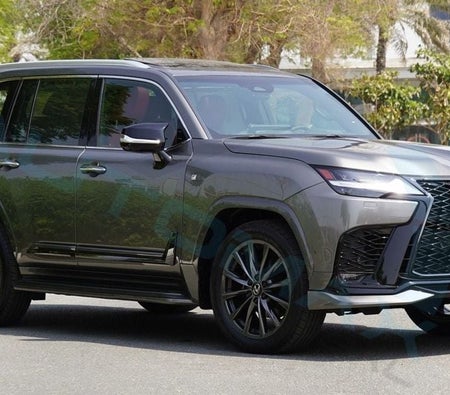 Черный Lexus LX 700h 2026 Черный Lexus LX 700h 2026