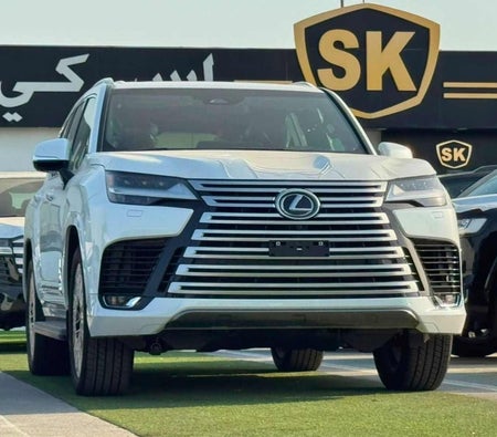 White Lexus LX 700h 2026