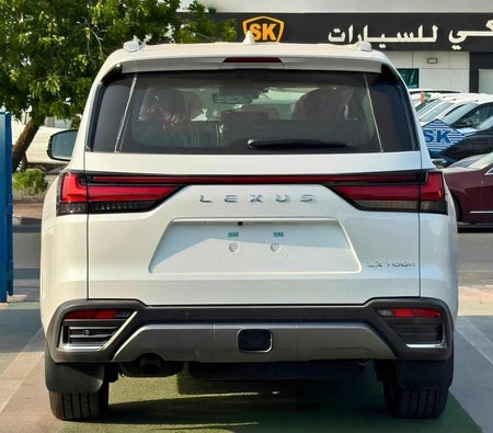 White Lexus LX 700h 2026