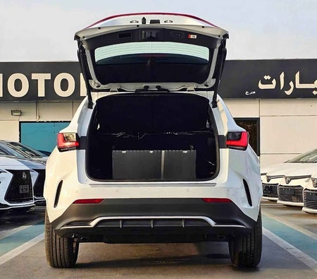 Weiß Lexus NX 350 2024 Weiß Lexus NX 350 2024