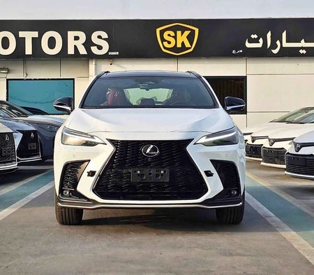 Weiß Lexus NX 350 2024 Weiß Lexus NX 350 2024