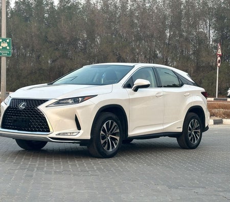 Weiß Lexus RX450h 2020