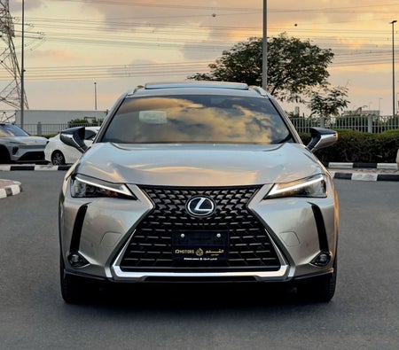 Lexus UX300h Premier  2025, photo 2 of 4