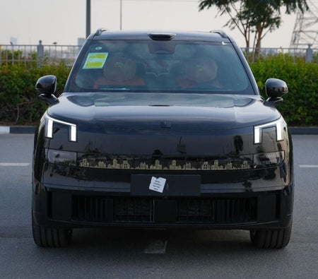 Noir Lynk and Co 900 2025 Noir Lynk and Co 900 2025