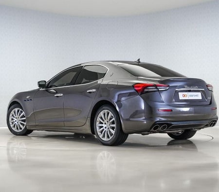 Maserati Ghibli  2022, photo 2 of 4