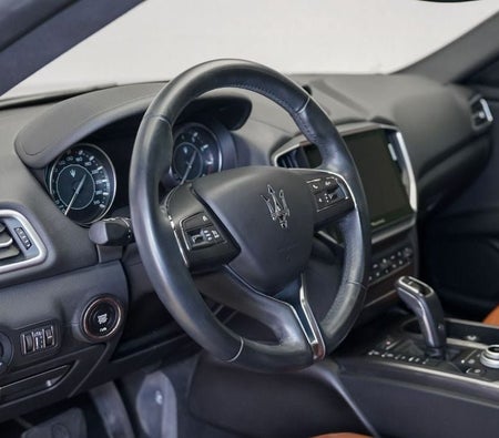 Maserati Ghibli  2022, photo 4 of 4