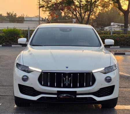 Maserati Levante 2020, photo 3 of 4