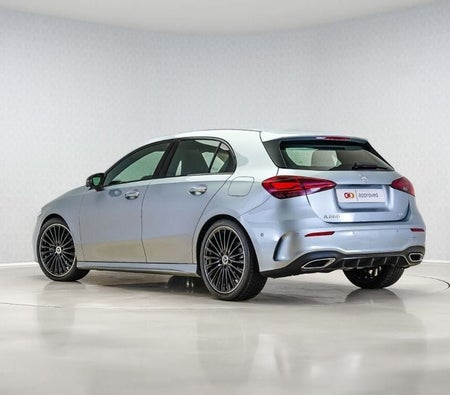Mercedes Benz A200  2026, photo 2 of 4