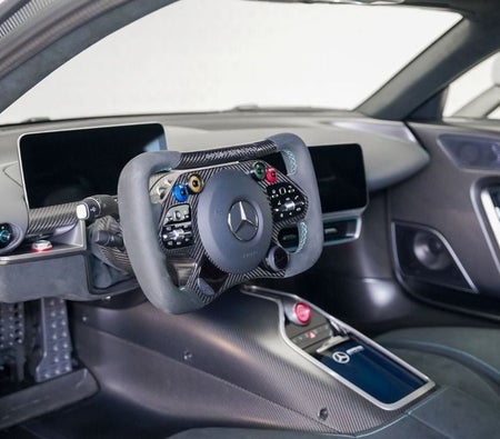 Mercedes Benz AMG ONE  2023, photo 4 of 4