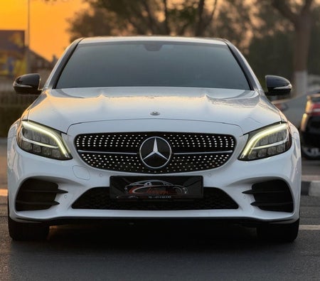 Mercedes Benz C200 2020, photo 2 of 4