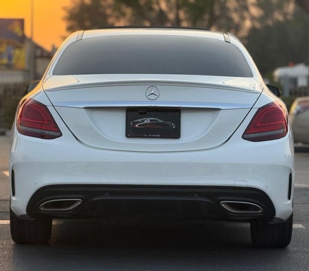 Mercedes Benz C200 2020, photo 4 of 4