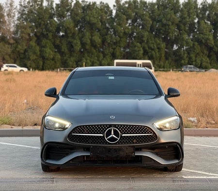 D'argento Mercedes Benz C200 2024