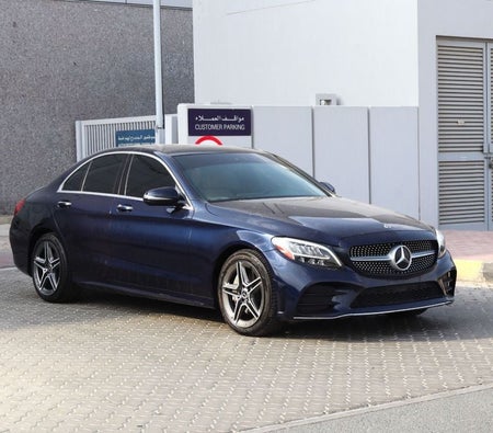 Blu Mercedes Benz C300 2020