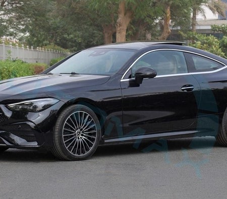 Negro Mercedes Benz CLE 200 2026