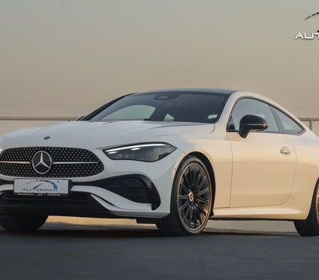 Белый Mercedes Benz CLE 200 2026 Белый Mercedes Benz CLE 200 2026