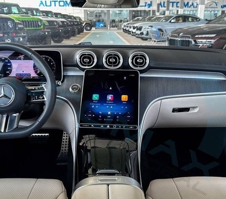 gris Mercedes Benz CLE 200 2026