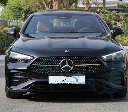 Negro Mercedes Benz CLE 200 2026