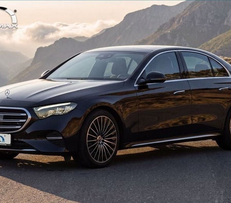 Черный Mercedes Benz E200 2026 Черный Mercedes Benz E200 2026