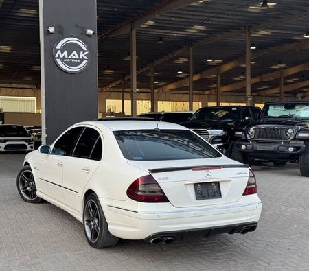 White Mercedes Benz E 55 AMG 2004