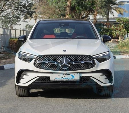 Weiß Mercedes Benz GLC 200 2026