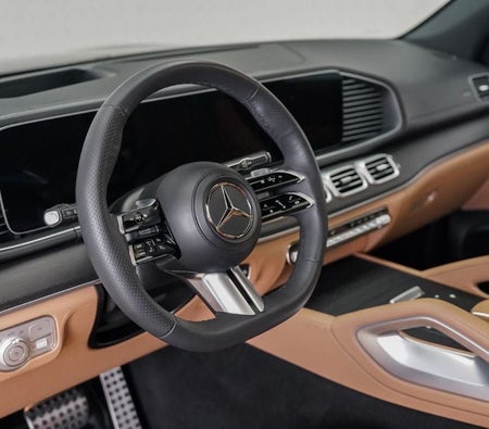 Mercedes Benz GLS 450  2024, photo 4 of 4