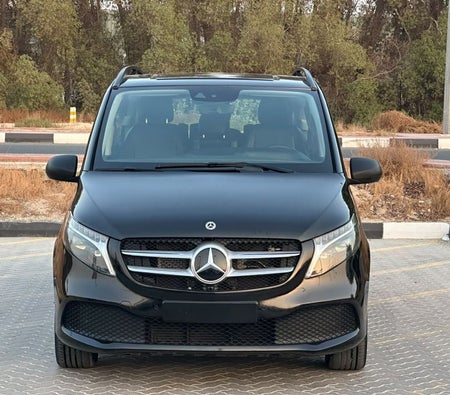 Negro Mercedes Benz Vito 2024 Negro Mercedes Benz Vito 2024