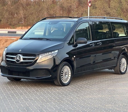 Black Mercedes Benz Vito 2024