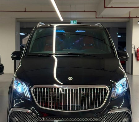 Schwarz Mercedes Benz Vito 2024 Schwarz Mercedes Benz Vito 2024