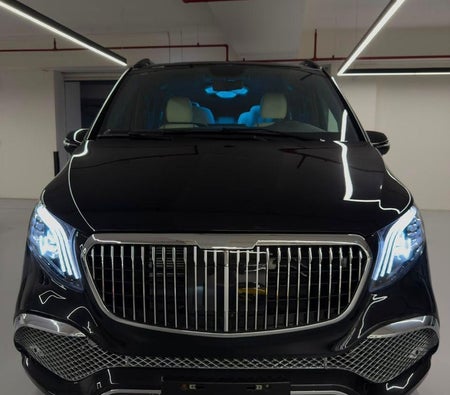 Schwarz Mercedes Benz Vito 2024 Schwarz Mercedes Benz Vito 2024