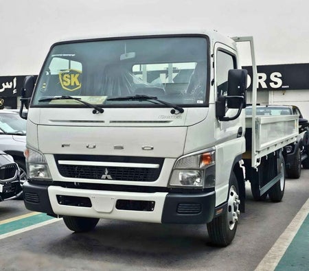 Белый Mitsubishi Canter 2026 Белый Mitsubishi Canter 2026