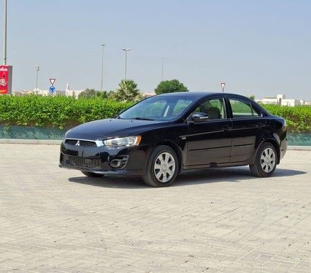 Noir Mitsubishi Lancer EX 2016