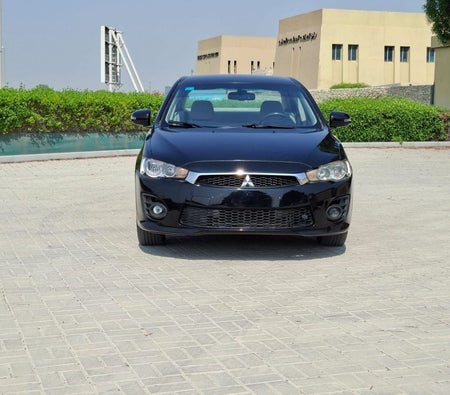 Черный Mitsubishi Lancer EX 2016 год Черный Mitsubishi Lancer EX 2016 год