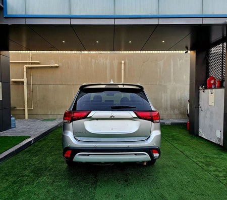 Silver Mitsubishi Outlander 2020