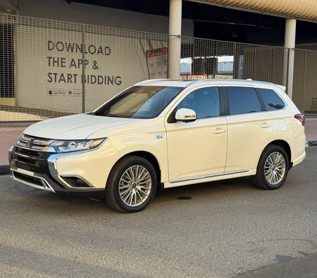 Mitsubishi Outlander 2021, photo 2 of 4