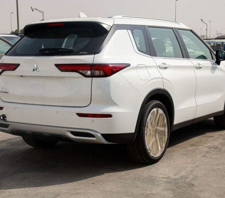 Mitsubishi Outlander 2023, photo 4 of 4