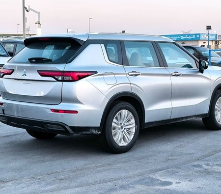 Mitsubishi Outlander 2025, photo 4 of 4
