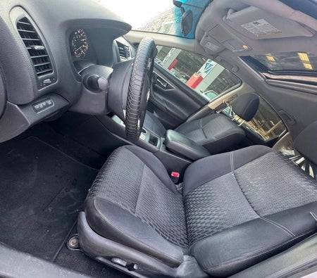 Argent Nissan Altima 2016