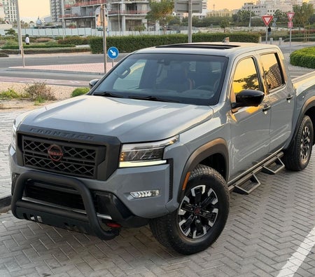 Grigio Nissan Navara 2022 Grigio Nissan Navara 2022