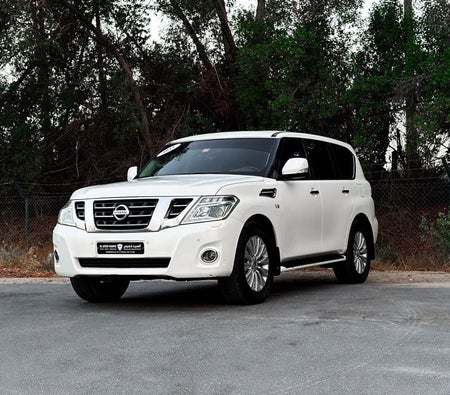 Nissan Patrol 2017, photo 3 of 4