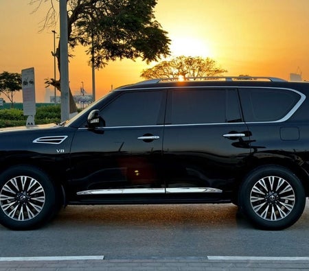 Nissan Patrol  2021, photo 4 of 4