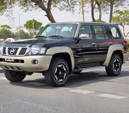 Noir Nissan Patrol 2022